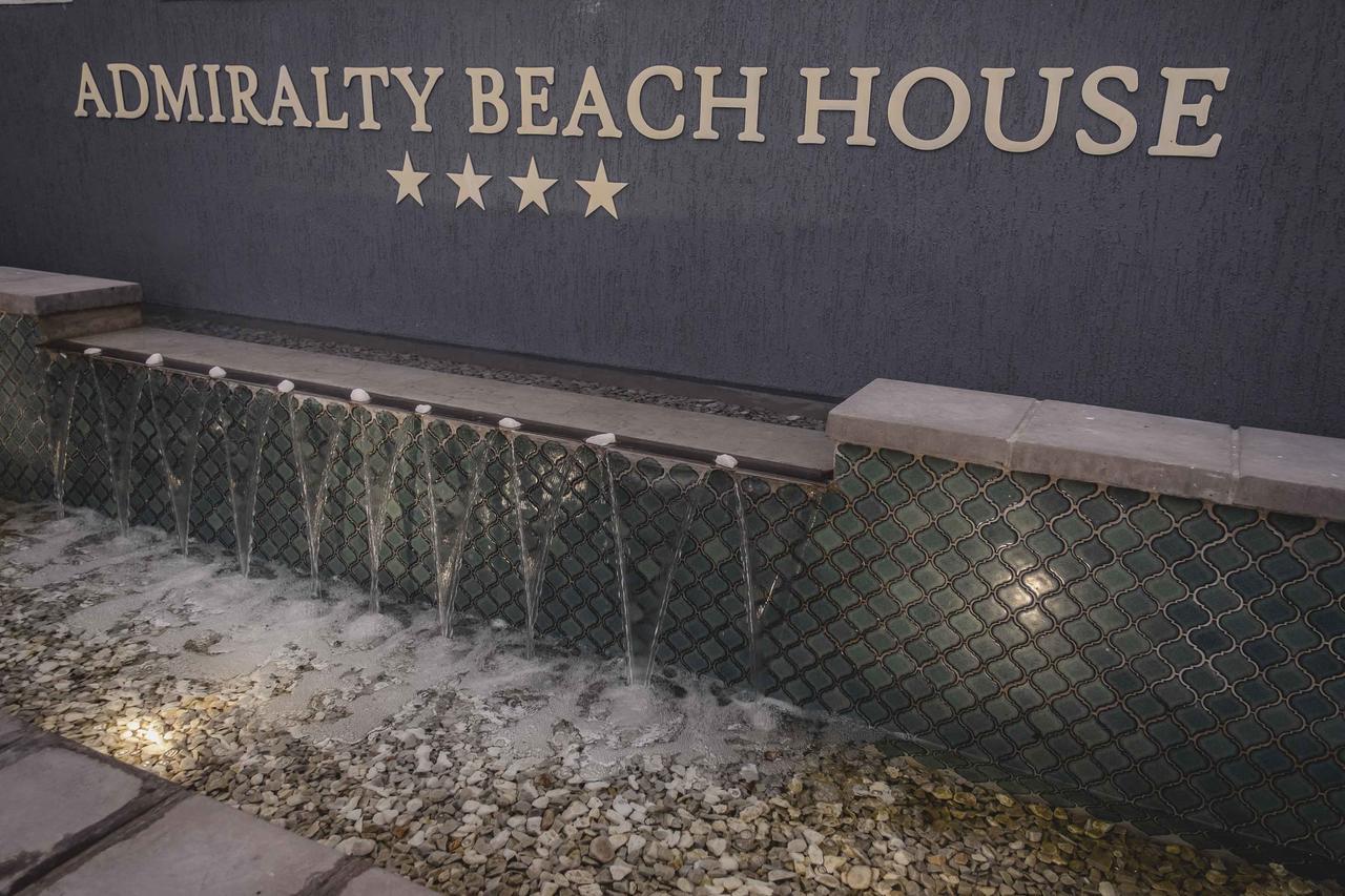 Admiralty Beach House Порт-Елізабет Екстер'єр фото